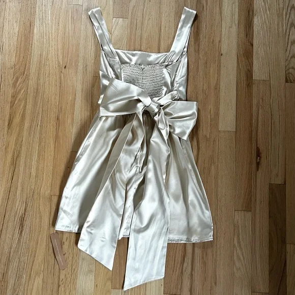 REFORMATION riviera silk mini dress bow back champagne romantic bride size 8 - Picture 14 of 14